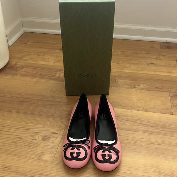 Gucci Ballet Flats. Size 36.5 New! - Picture 2 of 5